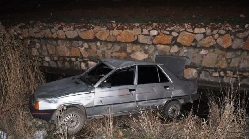 Otomobil Sulama Kanalına D&uuml;şt&uuml;