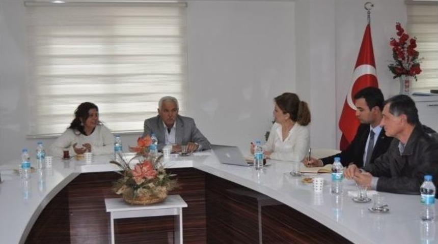 Korkuteli&rsquo;nde Yetişen Karyağdı Armudu Tescillenecek