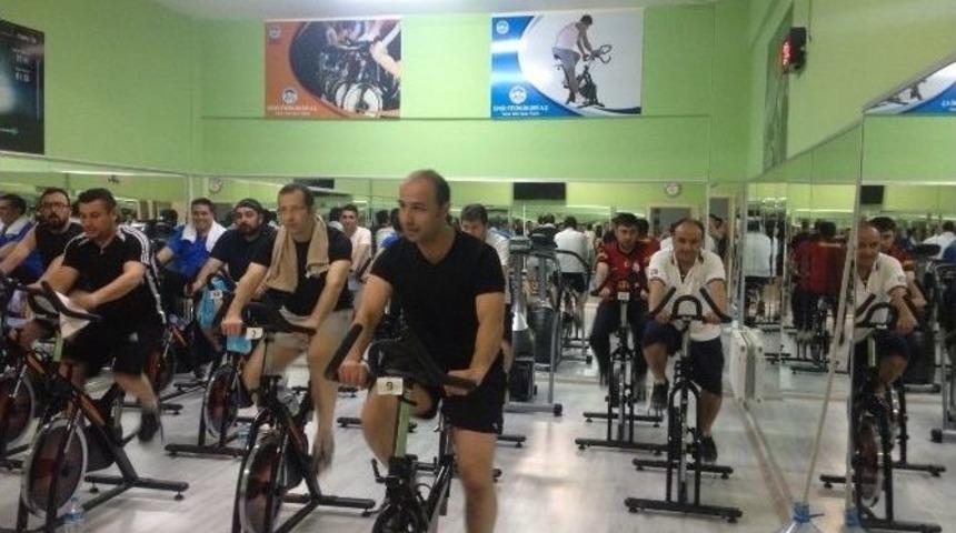 Talas Spor Ve Sosyal Tesisinde Mart Ayı Spinning Ligi Kazananları Belli Oldu