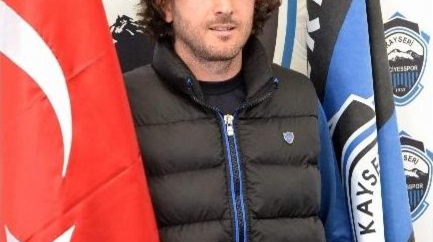 Fatih Tekke: "ilk Antren&ouml;rl&uuml;k Deneyimimin Burada Olması Benim İ&ccedil;in &Ccedil;ok &Ouml;nemli"