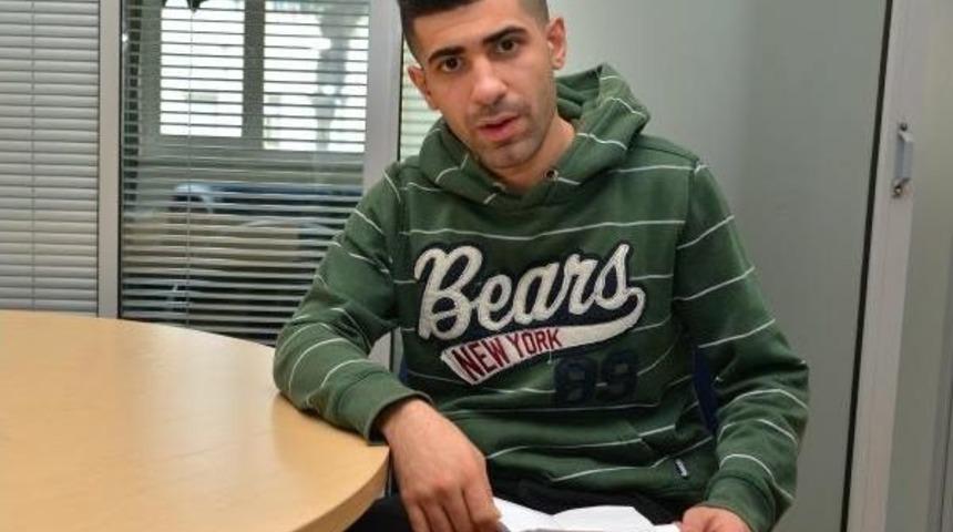 Hıristiyan Olan İranlı'nın &Uuml;lkesine G&ouml;nderilme Korkusu