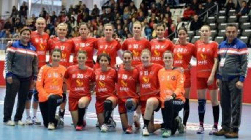 Avrupa&rsquo;lı Melekler Ligde İzmir&rsquo;i Konuk Ediyor