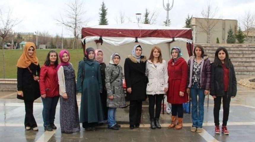 Elazığ&rsquo;da K&ouml;y Okullarına Yardım Kermesi