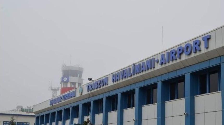 Trabzon&rsquo;da Yoğun Sis Hava Ve Kara Ulaşımını Olumsuz Y&ouml;nde Etkiliyor