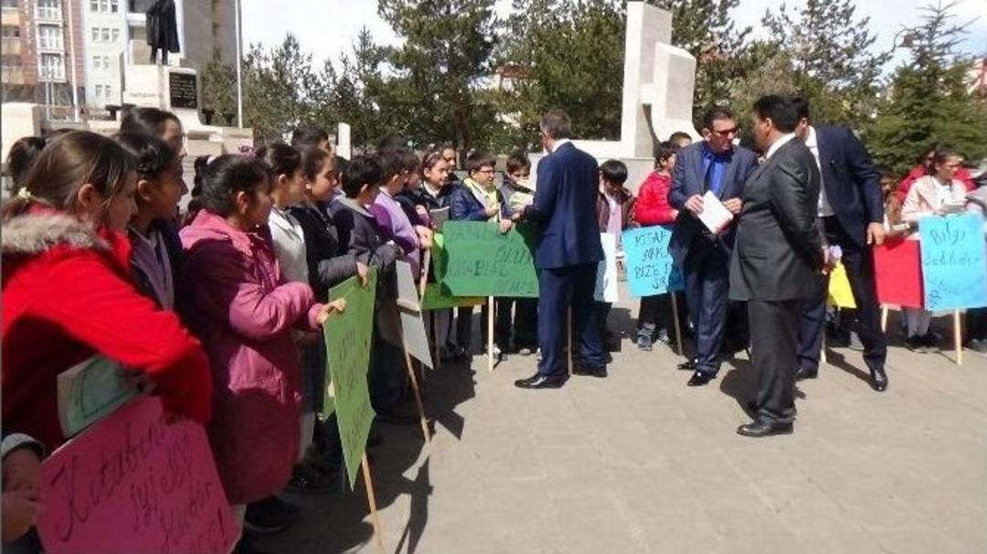 Kars&rsquo;ta K&uuml;t&uuml;phaneler Haftası Etkinlikleri