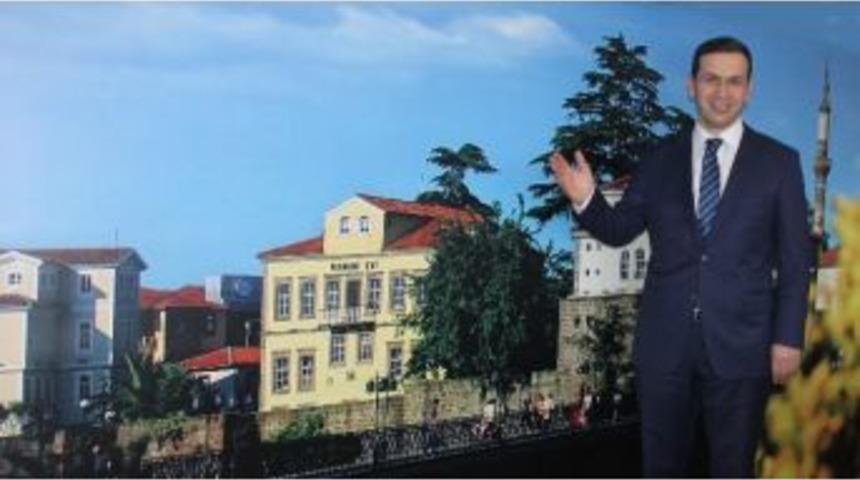 Salih Cora Trabzon&rsquo;un Ağabey Rol&uuml;n&uuml; &Uuml;stlenmesini İstiyor