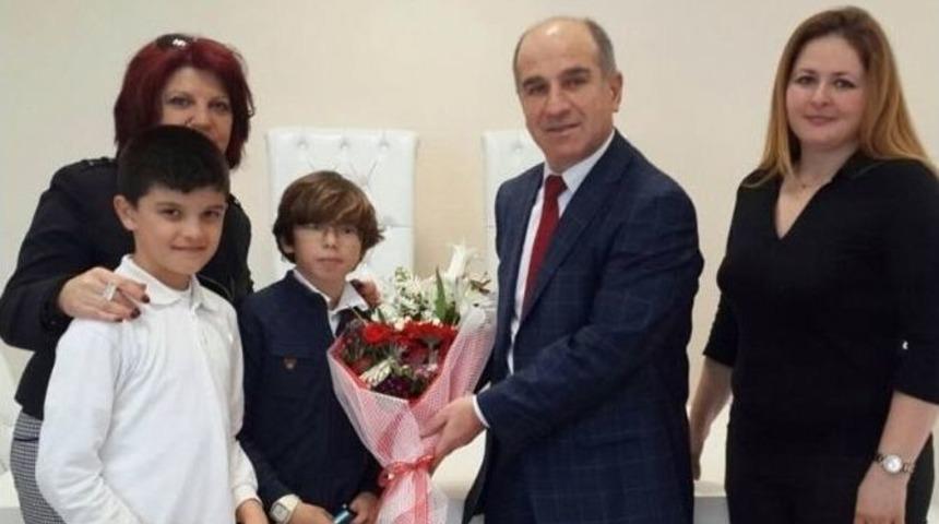 Minik &Ouml;ğrenciler K&ouml;rfez Belediyesini Ziyaret Etti