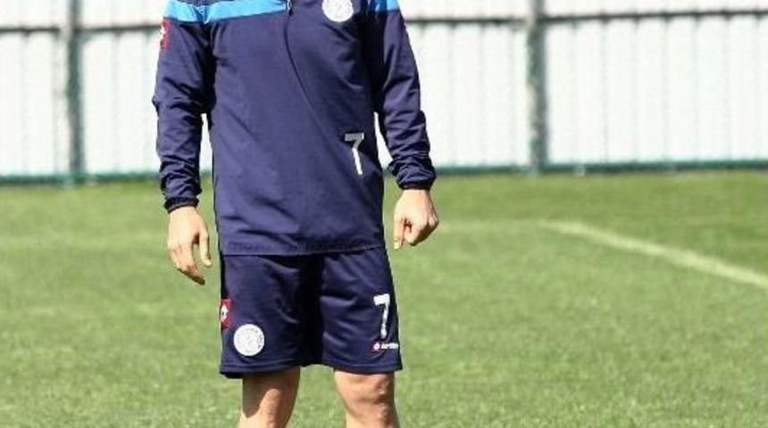 &Ccedil;aykur Rizespor Hafta Sonu Evinde Ağırlayacağı Fenerbah&ccedil;e Ma&ccedil;ı Hazırlıklarını S&uuml;rd&uuml;r&uuml;yor