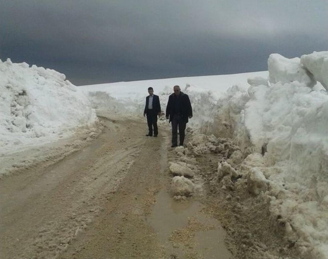 Adilcevaz&rsquo;da Kar Kalınlığı Bir Metreyi Aşıyor