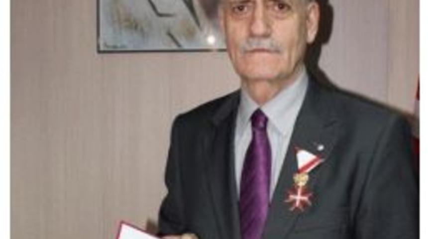 Prof. Dr. Yılmaz &Ouml;zbek İ&ccedil;in Armağan Kitap Hazırlandı