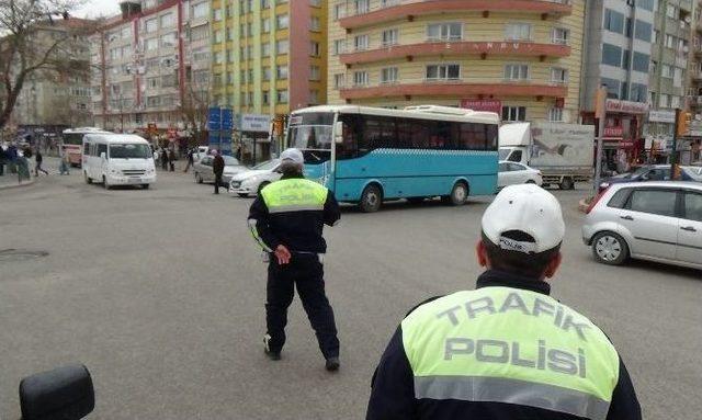 Kütahya’daki Elektrik Kesinti Hayatı Kesintiye Uğrattı