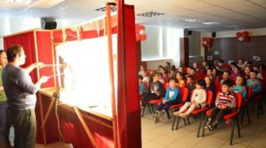 G&ouml;lge Oyununa Busmek Desteği