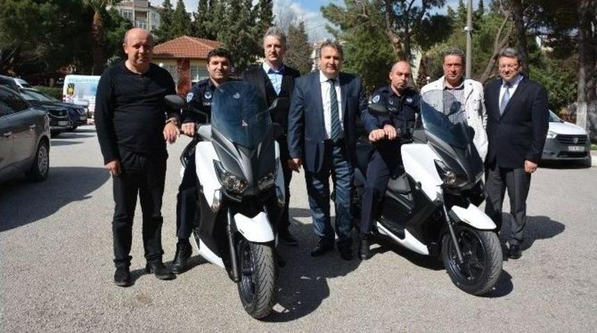 Yunusemre Belediyesi Motorize Zabıta Ekibi Kurdu