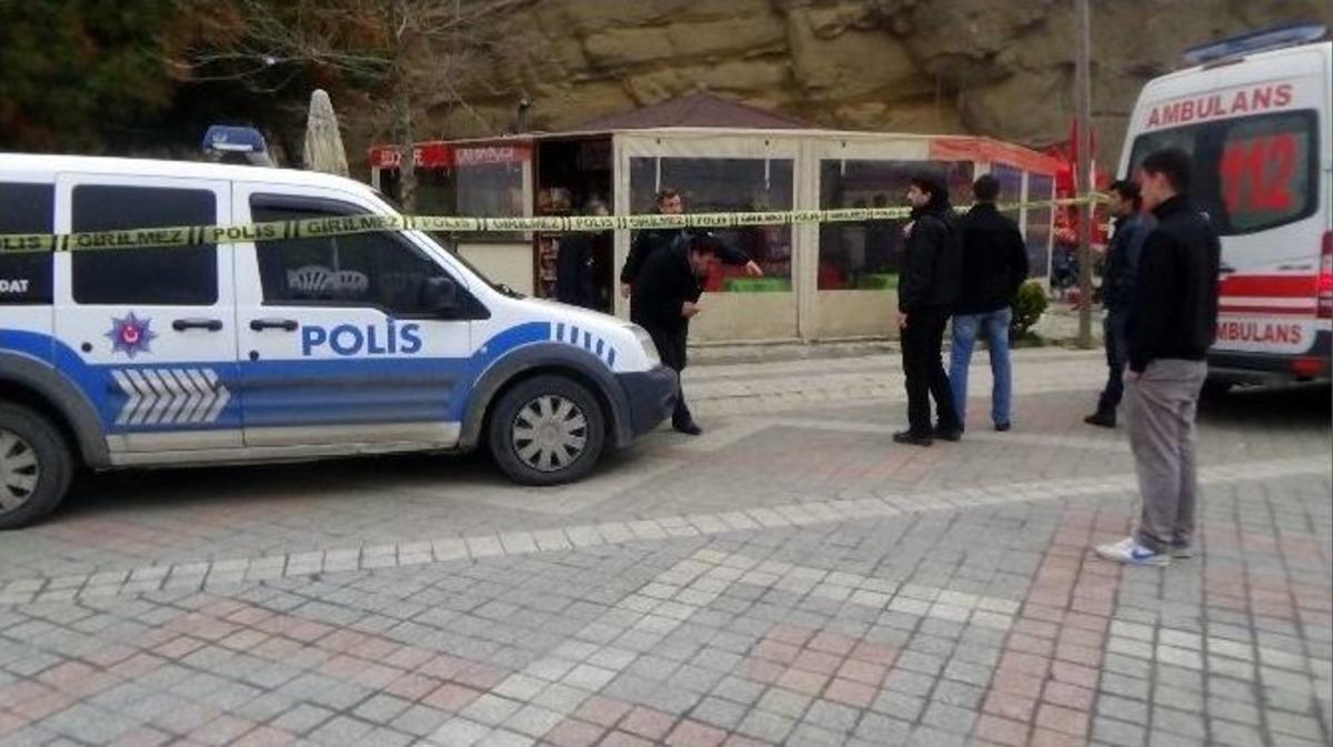 Alacak Verecek Davası Kanlı Bitti: 1 &Ouml;l&uuml;