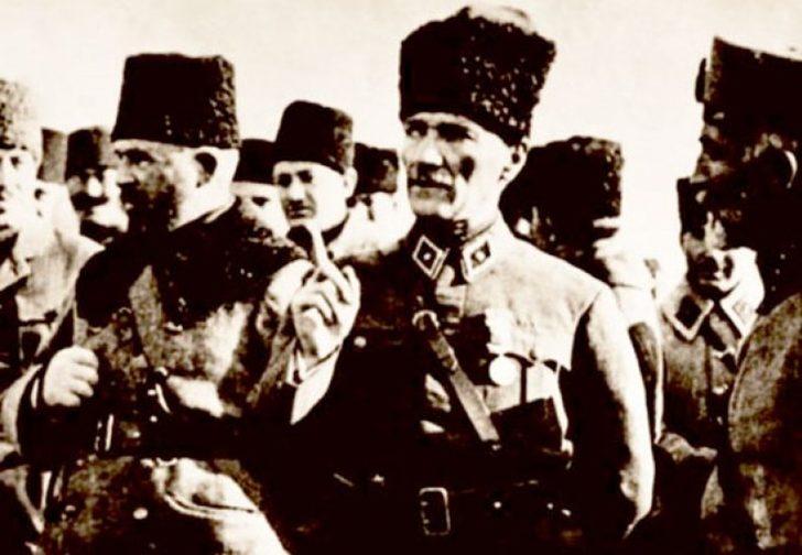 30 Ağustos'un unutulmaz fotoğrafları  G3