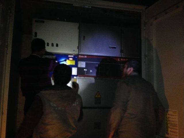 Pazarlar’da Elektrik Trafosunda Yangın Çıktı
