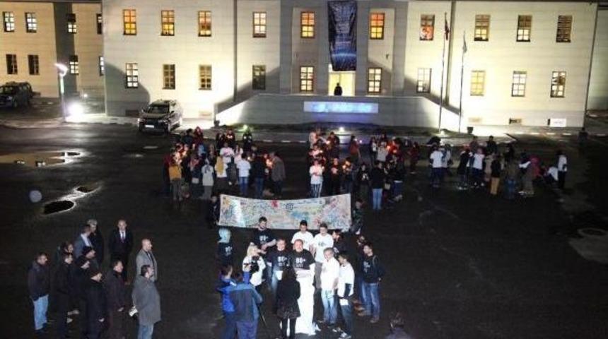 Ağrı'da &Uuml;niversiteliler K&uuml;resel Isınmaya Dikkat &Ccedil;ekti