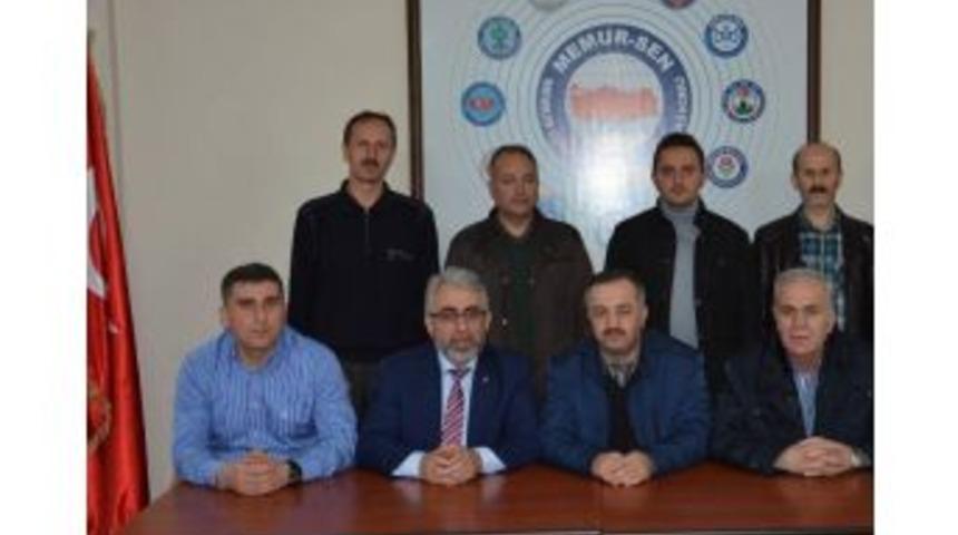 K&uuml;&ccedil;&uuml;k, Halka Hizmette &ldquo;ehliyet, Liyakat Ve Tecr&uuml;be&rdquo;ye Dikkat &Ccedil;ekti