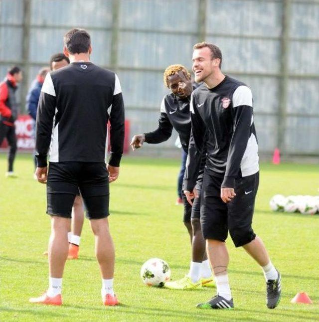 Gaziantepspor’Da Hedef Üst Sıralar