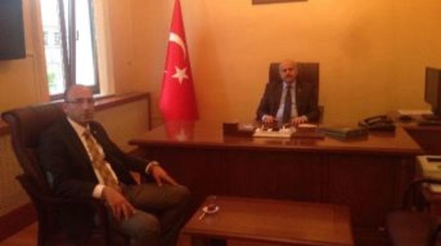 &Ouml;zbayram&rsquo;dan Peynircioğlu&rsquo;na Başsağlığı Ziyareti