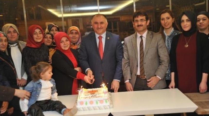 Orhangazi&rsquo;de Birinci Yıl Pastası