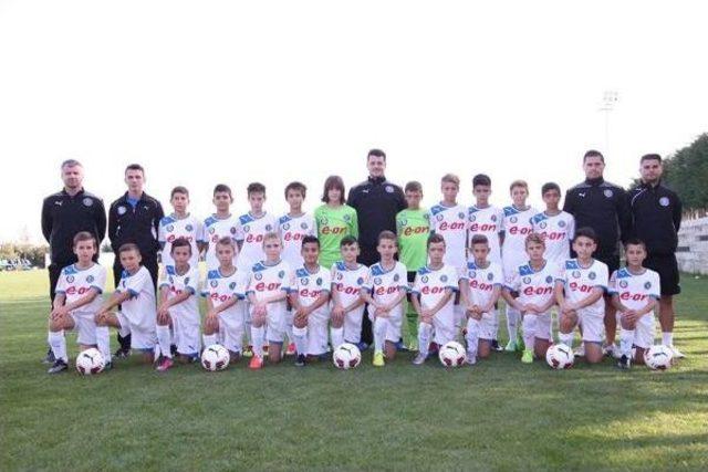 U12 İzmir Cup Için Dünyaları Aşacaklar