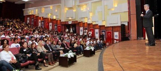 Tegv Eğitim Gönüllülerinin Kalbi Gaün’de Attı