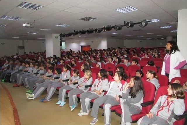 Şişman &Ccedil;ocuk Sağlıklı &Ccedil;ocuk Değildir 2