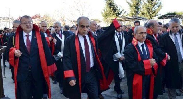 Şehit Savcı Kiraz Için Antalya'da Tören