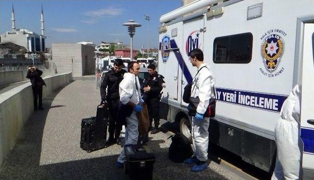 Adliyedeki Operasyonda Elde Edilen Deliller &Ouml;zel &Ccedil;antalarla Taşındı 1