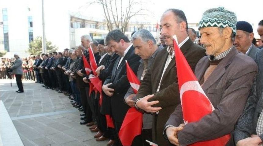 D&uuml;zce&rsquo;de Şehit Savcı İ&ccedil;in Gıyabi Cenaze Namazı Kılındı