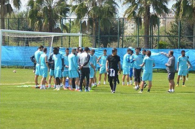 Adana Demirspor’da Moraller Yerinde