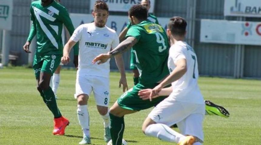 Bursaspor-Yeşil Bursa: 3-2 (&Ouml;zel Ma&ccedil;)