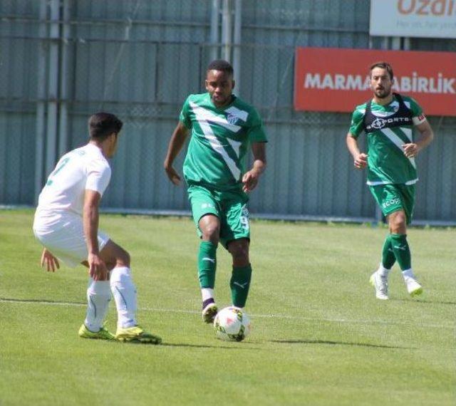 Bursaspor-Yeşil Bursa: 3-2 (Özel Maç)