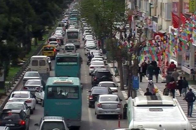 Sinyalizasyon Sisteminin Değiştirilmesi Trafiği Felç Etti