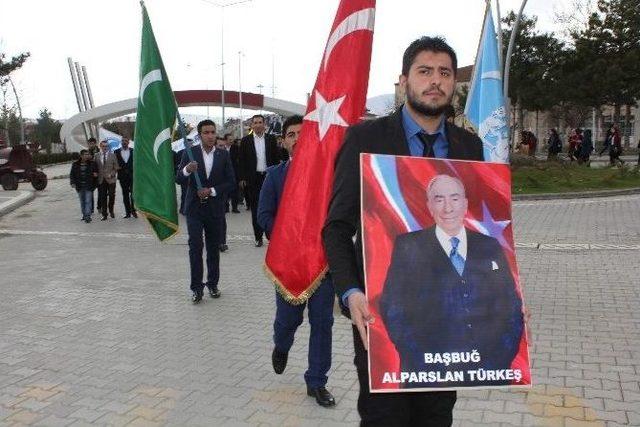 Elazığ’da Türkeş İçin Yürüdüler