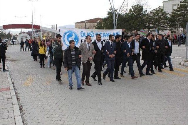 Elazığ’da Türkeş İçin Yürüdüler