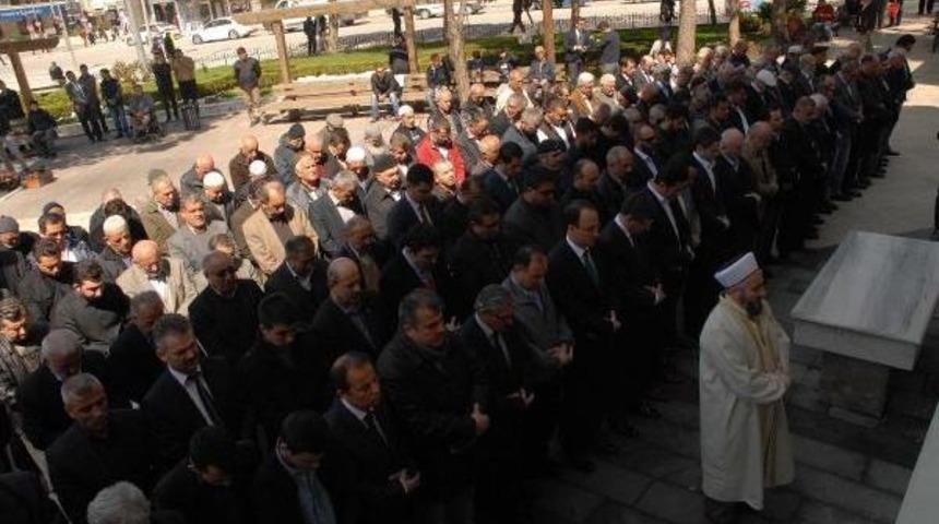 Savcı Kiraz I&ccedil;in Denizli'de Gıyabi Cenaze Namazı