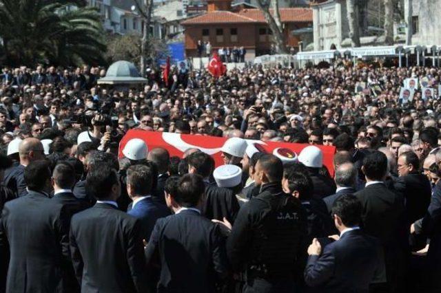 Şehit Savcı Kiraz Için Eyüp Sultan Camisi'nde Cenaze Töreni