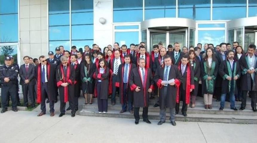 Ceyhan&rsquo;da Yargı Mensupları Ter&ouml;r Saldırısını Kınadı