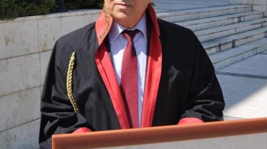 Denizli'de Hakim, Savcı Ve Avukatlar, Savcı Kiraz'ın Şehit Edilmesini Kınadı