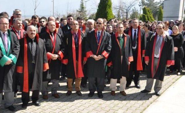 Denizli de Hakim, Savcı Ve Avukatlar, Savcı Kiraz ın Şehit Edilmesini Kınadı 1