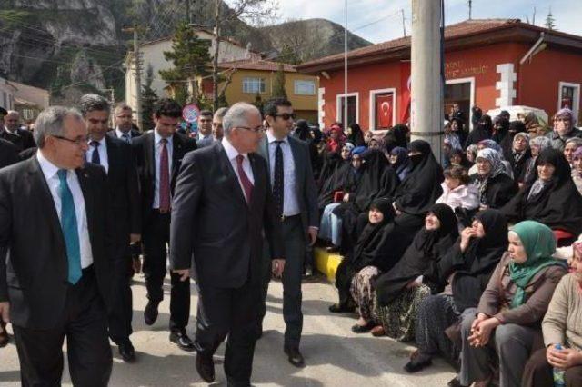 İn&ouml;n&uuml; Zaferi nin 94 &uuml;nc&uuml; Yıld&ouml;n&uuml;m&uuml; T&ouml;renlerle Kutlandı 1