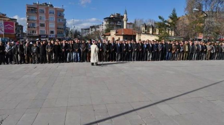 Karaman'da Şehit Savcı Kiraz I&ccedil;in Gıyabi Cenaze Namazı