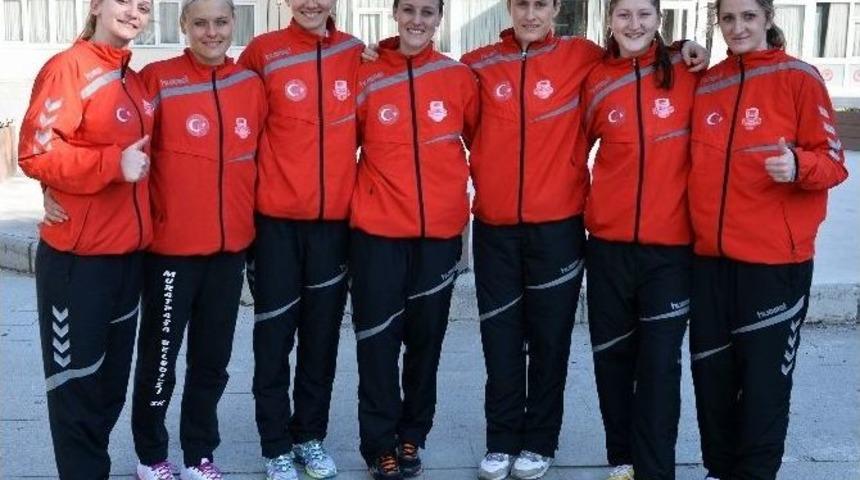 Melekler Isparta&rsquo;da Destek Bekliyor