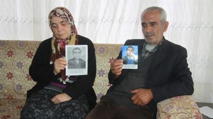 (&ouml;zel Haber) Gaziantepli Aile Kayıp &Ccedil;ocuklarını Arıyor