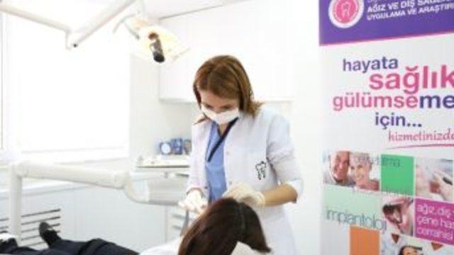 Zirkonyum Dişler Estetik Bir Gülüş Sağlayacak