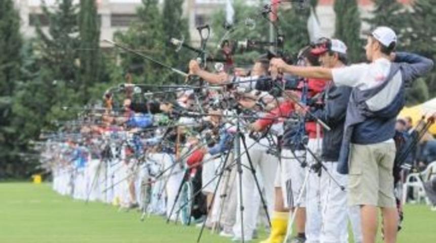 Antalya&rsquo;da &ldquo;6.kahraman Bağatır İlkbahar Ok&ccedil;uluk&rdquo; Yarışları Başladı