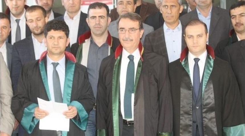Mardinli Avukatlar Savcı Kiraz İ&ccedil;in Eylem Yaptı