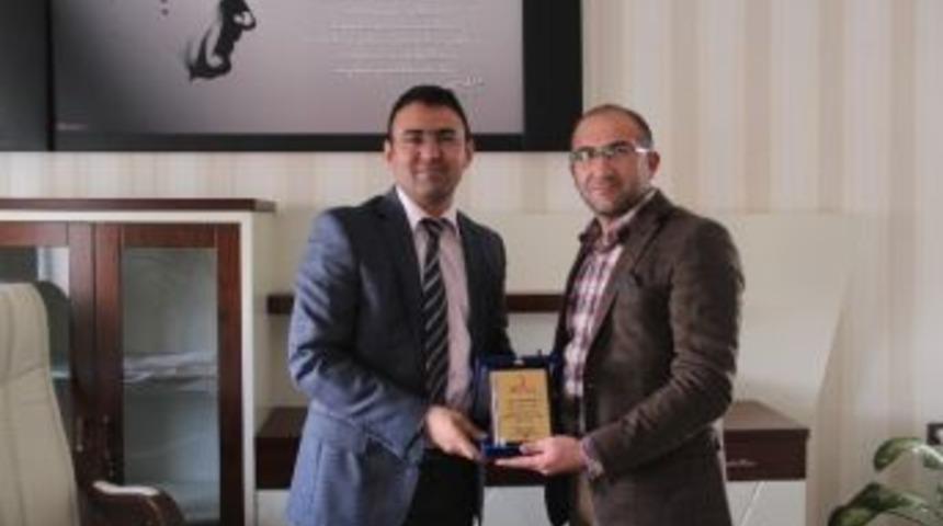 &Ccedil;ıldır Kızlay&rsquo;dan Kaymakam Kılı&ccedil;&rsquo;a Teşekk&uuml;r Ziyareti